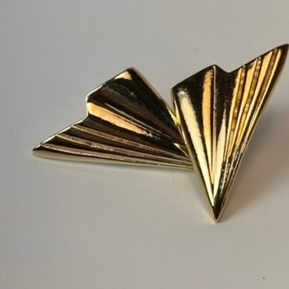 Vintage Stud Earrings Gold Tone Geometric Wing Minimalist 90s Art Deco Boho Chic